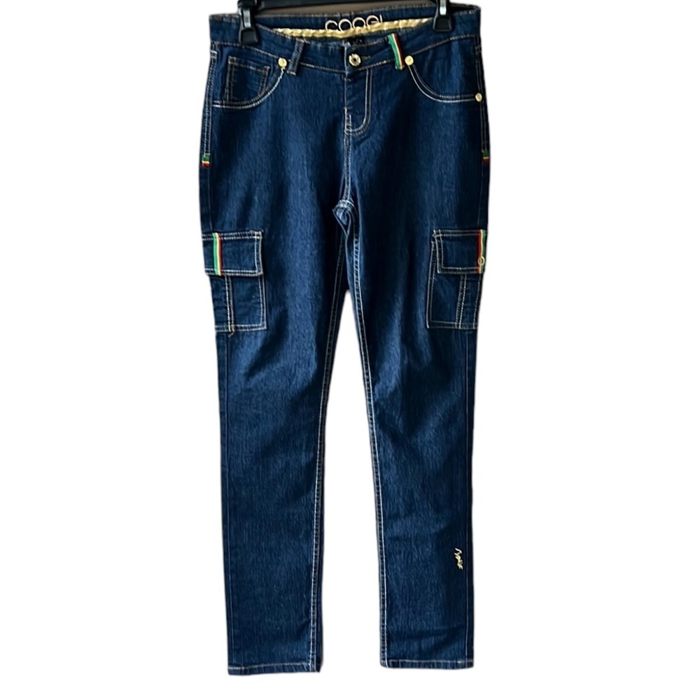 Coogi Women’s Cargo Jeans Dark Wash Embroidered Back Pockets. Sz 16AU = 12 US